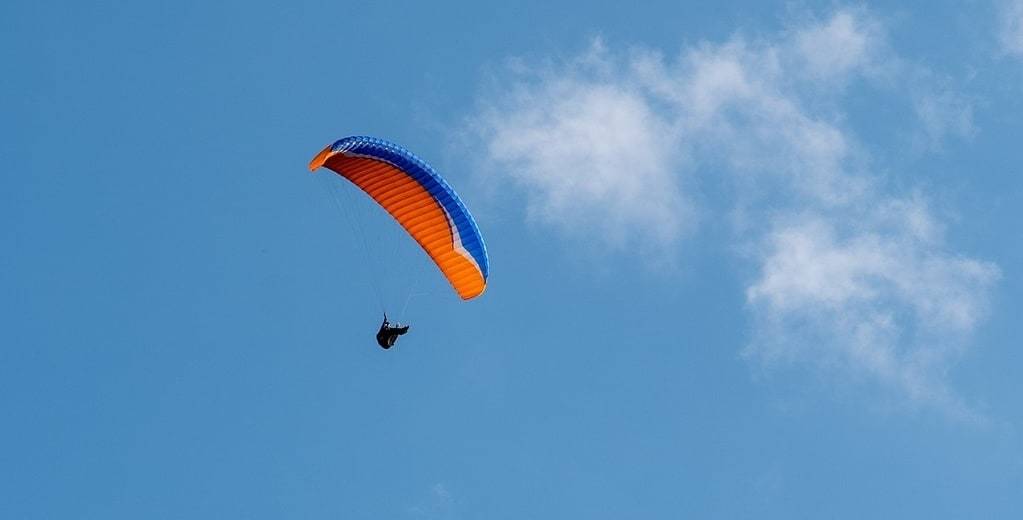 Blois depuis le ciel avec un saut en parachute